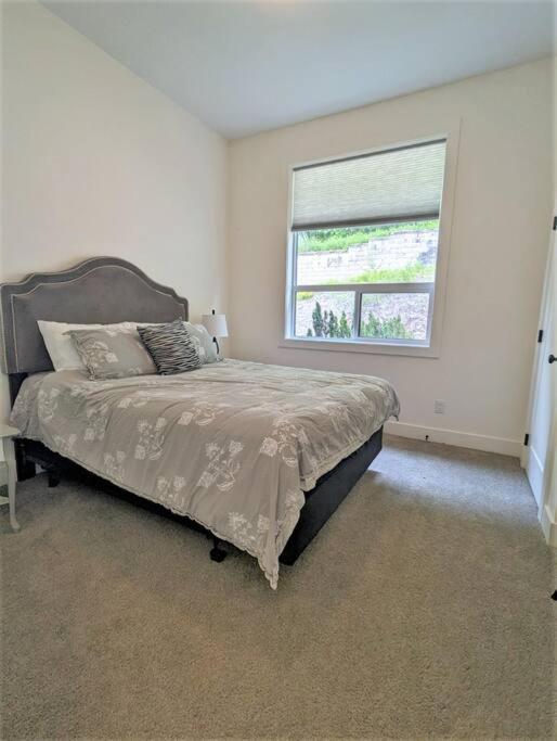 Villa Mountain Retreat With Views, Hot Tub, Games & Ac Chilliwack Exterior foto